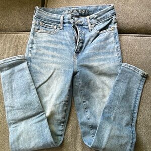 American eagle super high rise Jeans